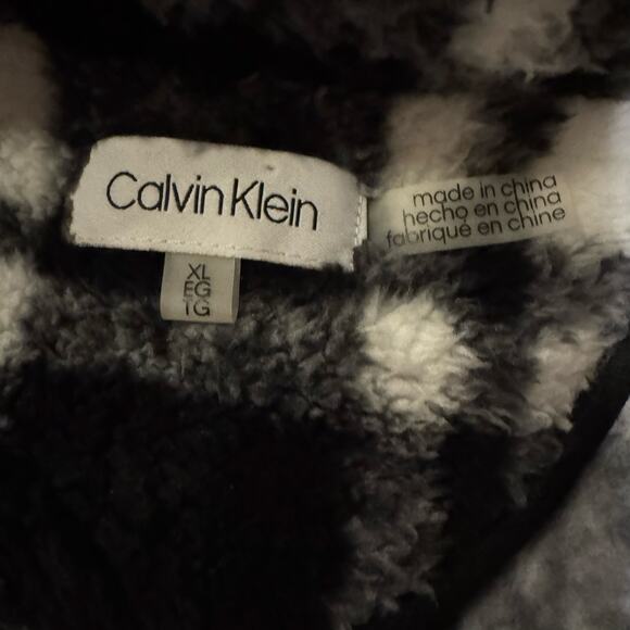 Calvin Klein Fuzzy B&W Plaid Zipper Front Cozy Soft Vest Women's Size XL - Picture 4 of 5